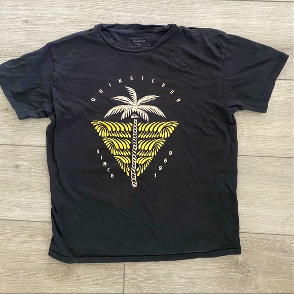 Boys Quiksilver TShirt - Picture 1 of 3